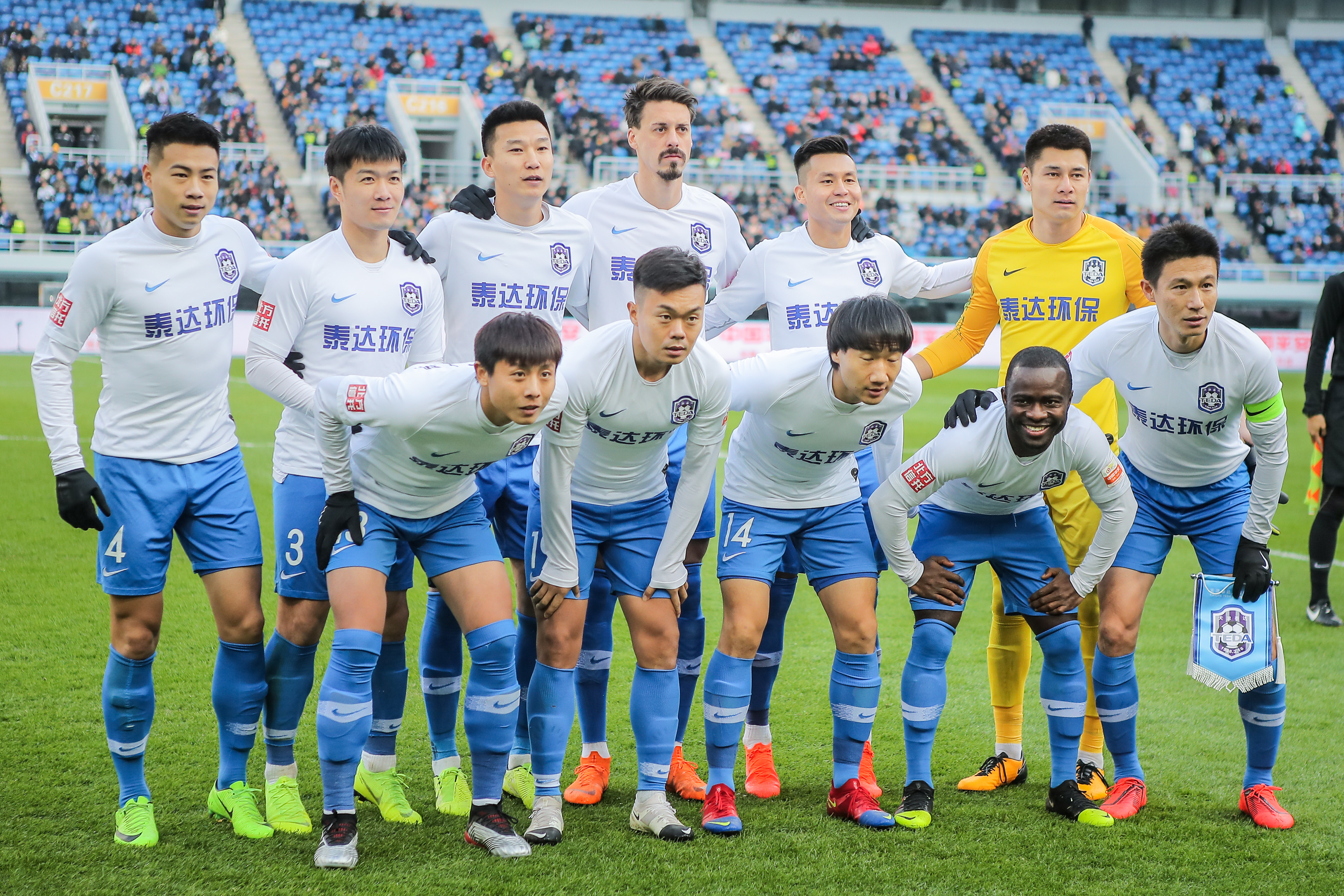 阵容稳定与 阵容稳定与